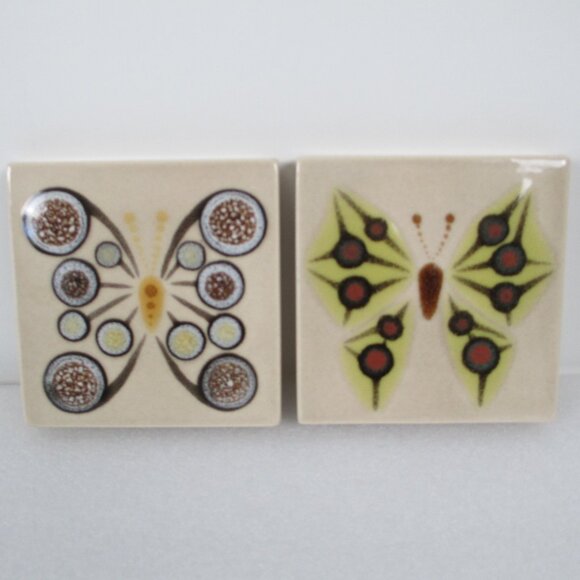 SET OF 2 XENIA TALER BUTTERFLY TILES - Picture 5 of 13